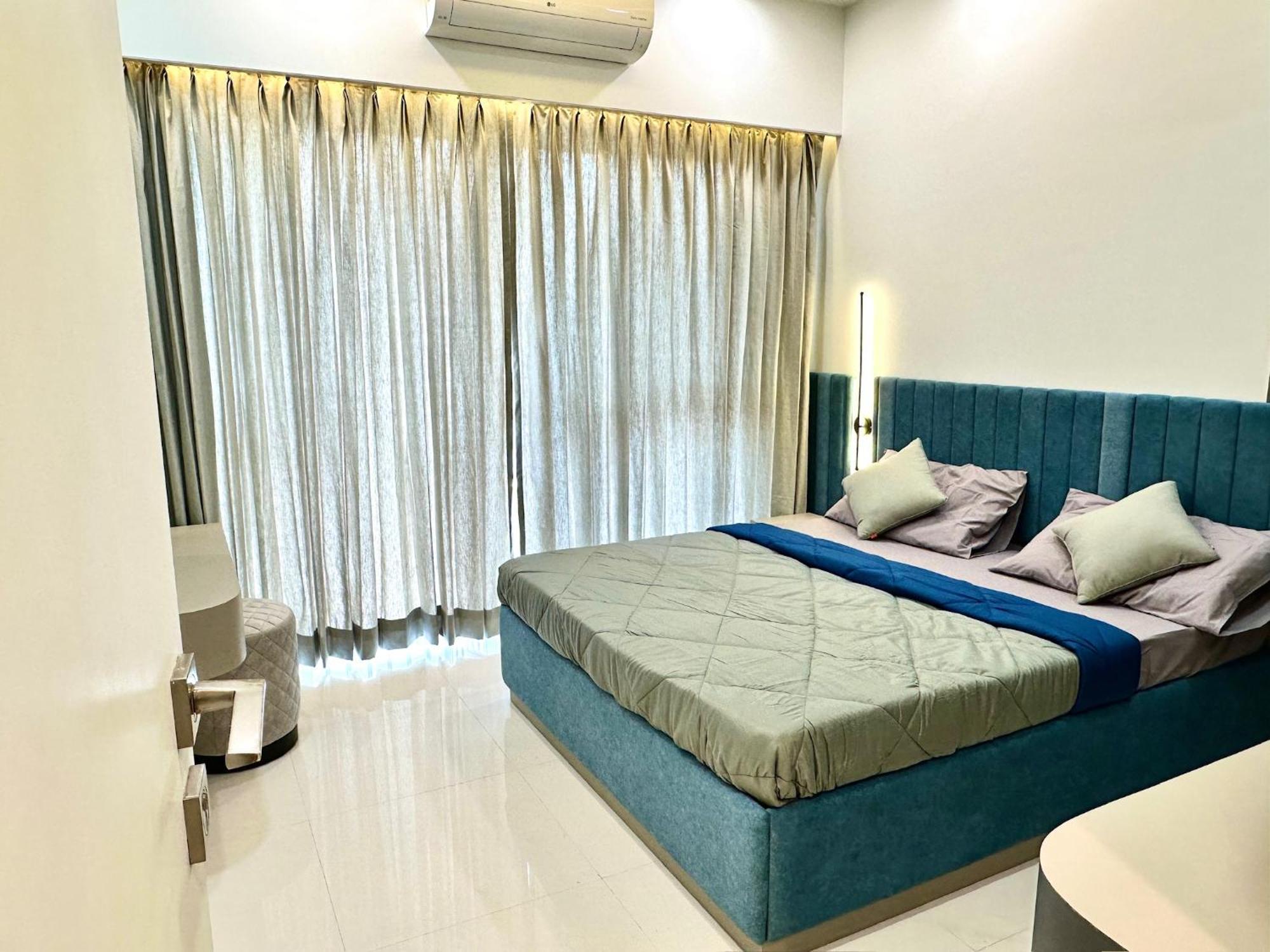 Peacock Palace 2Bhk Modern Ac Flat In Baner Púna Kültér fotó