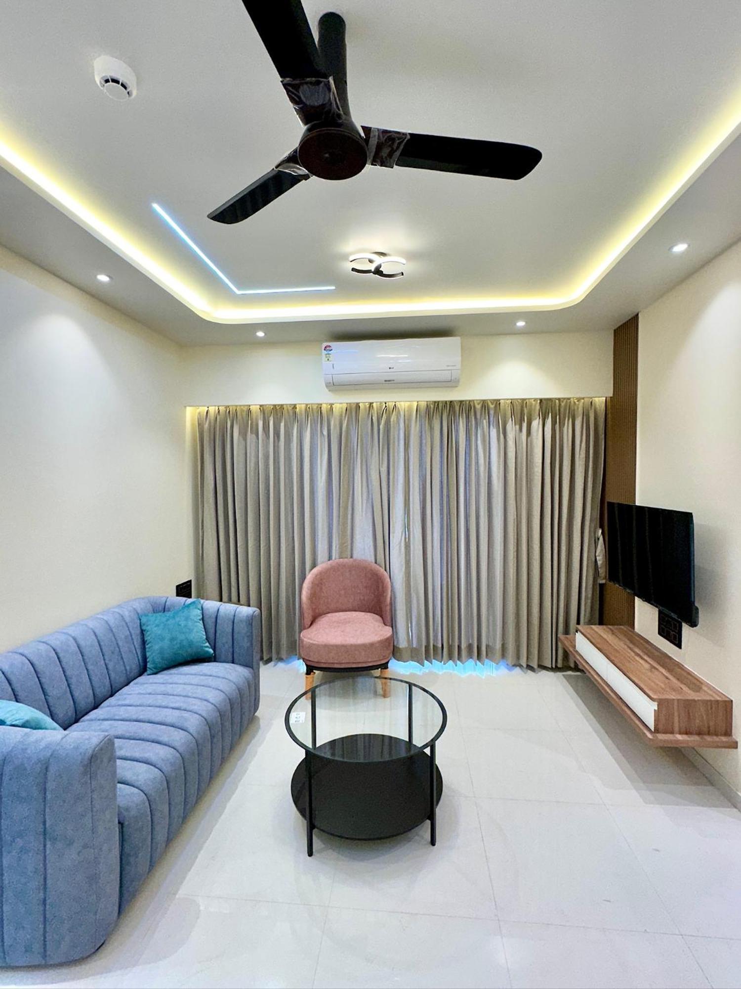 Peacock Palace 2Bhk Modern Ac Flat In Baner Púna Kültér fotó